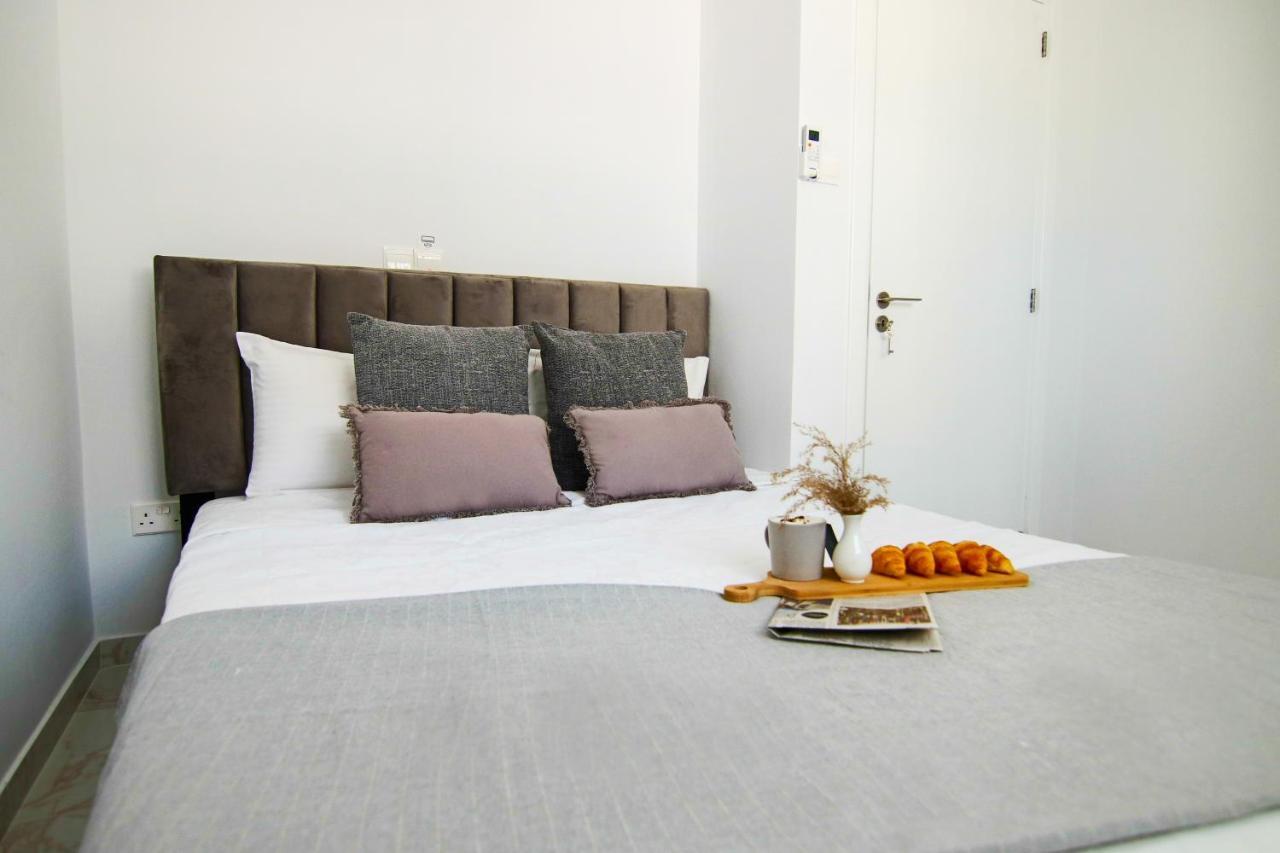 Phaedrus Living Seaside Luxury Flat Athina 21 Apartment Paphos Exterior photo